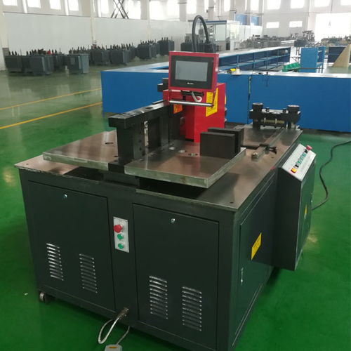 探索工業(yè)智造 濟(jì)南泰順數(shù)控設(shè)備專(zhuān)業(yè)廠家，成都多工位母排機(jī)的領(lǐng)航者